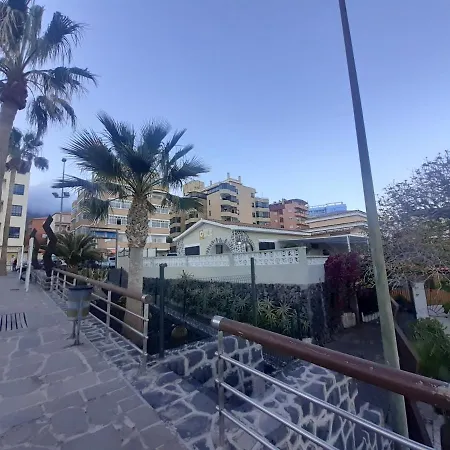 Casa Yuni Apartament *